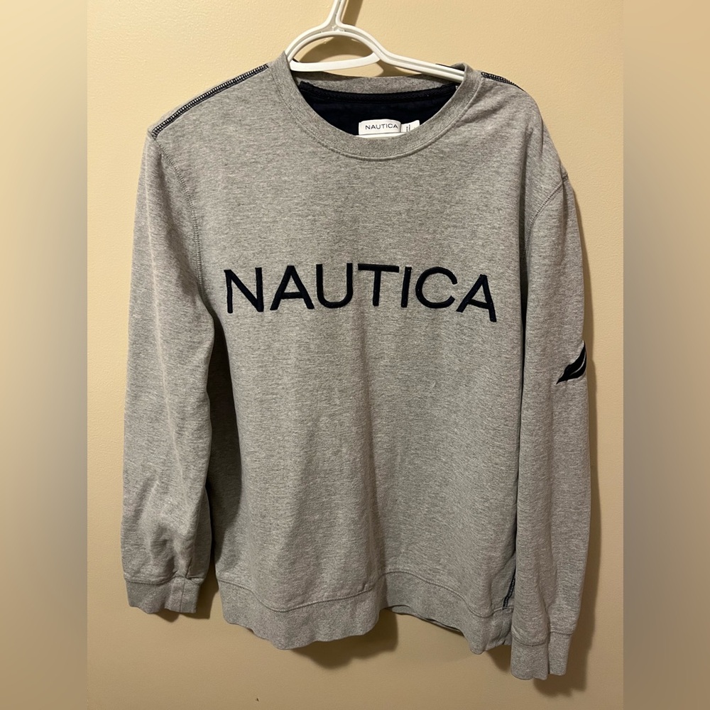 Nautica Men's Crewneck Sweater in Heather Gray